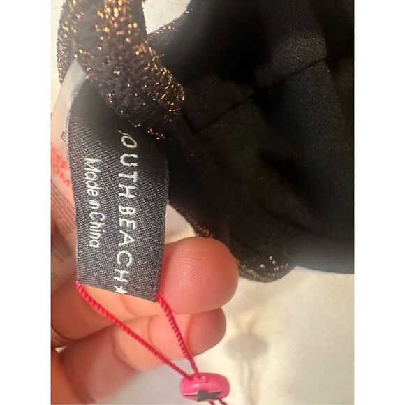 South Beach ASOS metallic bikini top, NWT, size 6 - Picture 6 of 7